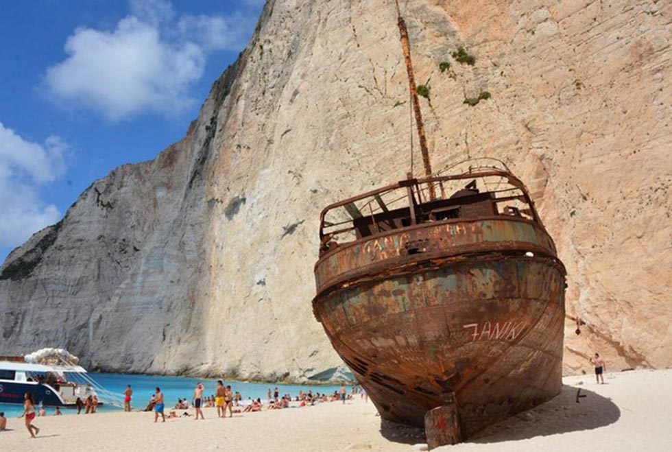 famous greek shipwreck